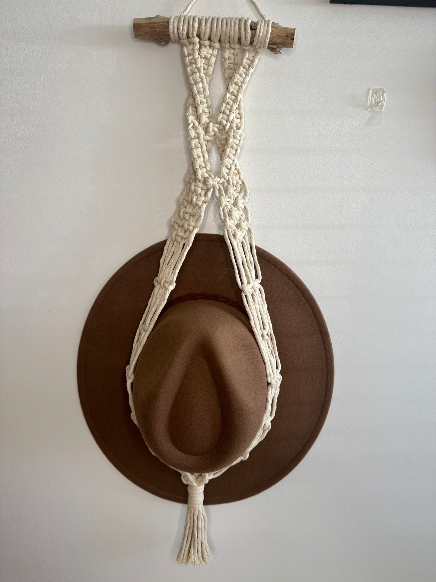 Hat Hanger ‘Dolly’