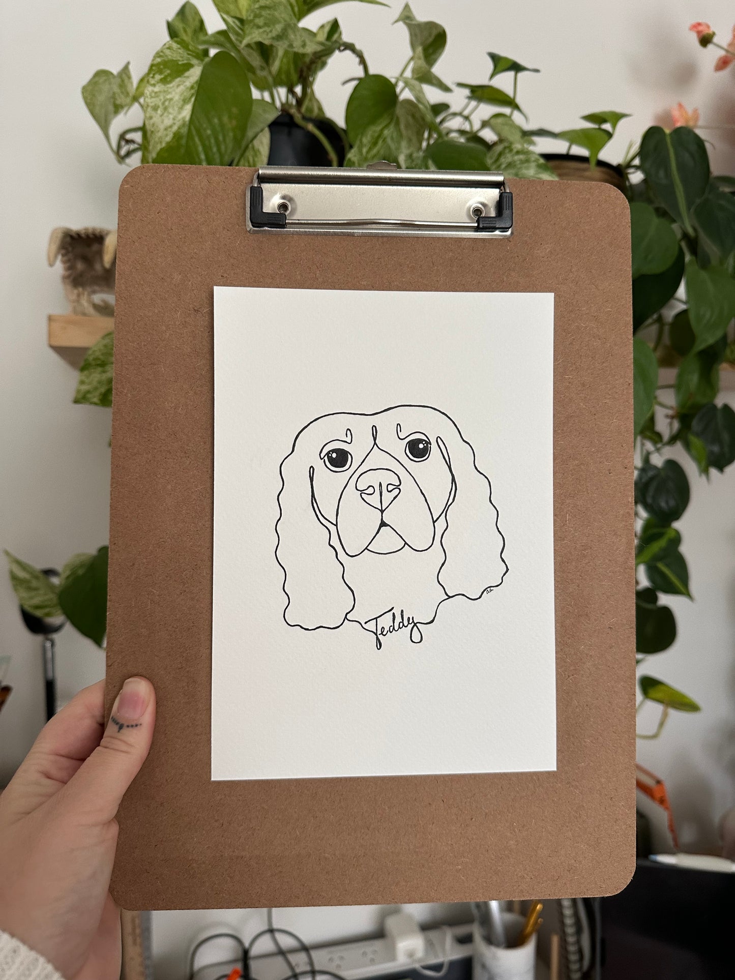 One-line style mini portraits